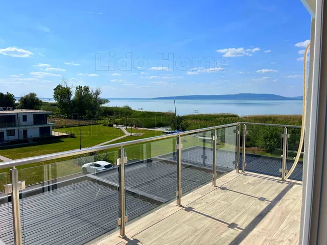Eladó üdülő és hétvégi ház Balatonfenyves 60 nm