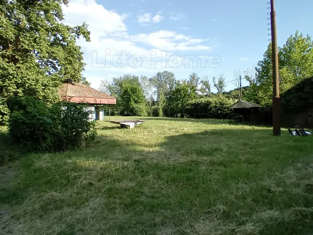 Eladó telek Balatonkeresztúr 14606 nm