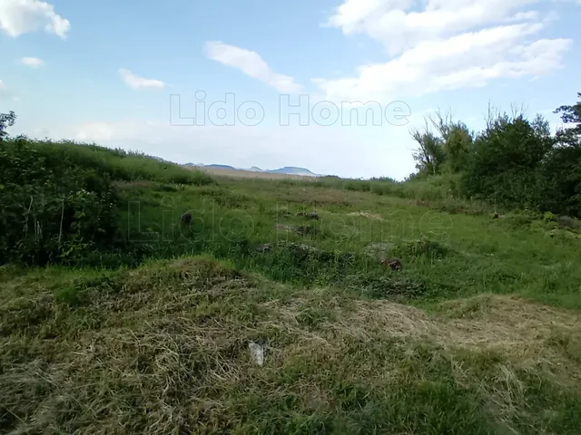 Eladó telek Balatonkeresztúr 14606 nm