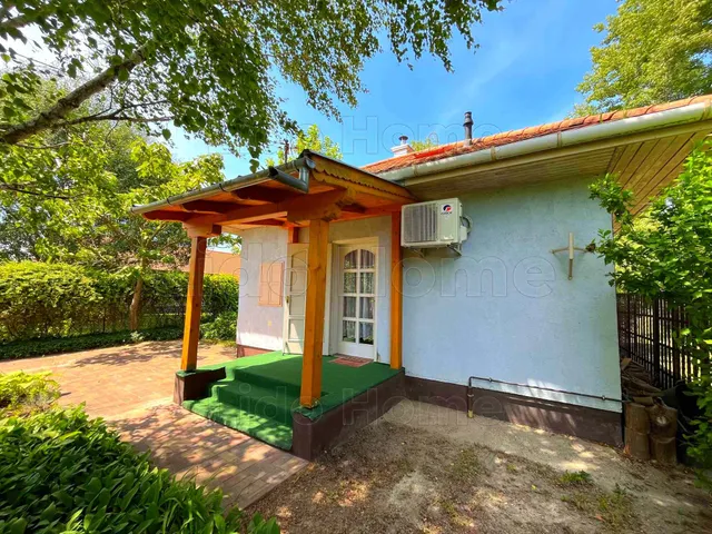 Eladó ház Balatonfenyves 52 nm