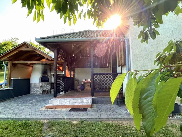 Eladó üdülő és hétvégi ház Balatonlelle 50 nm