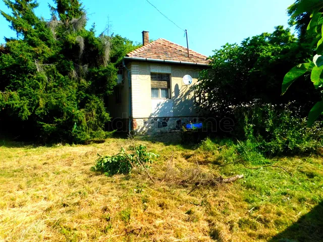 Eladó ház Karád 95 nm