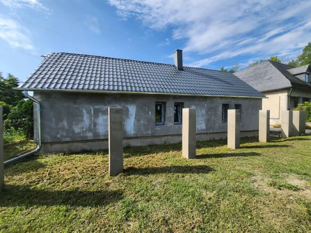 Eladó ház Buzsák, Szent István-telep 50 nm