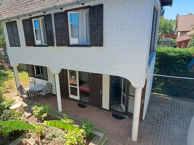 Eladó üdülő és hétvégi ház Balatonszárszó 150 nm