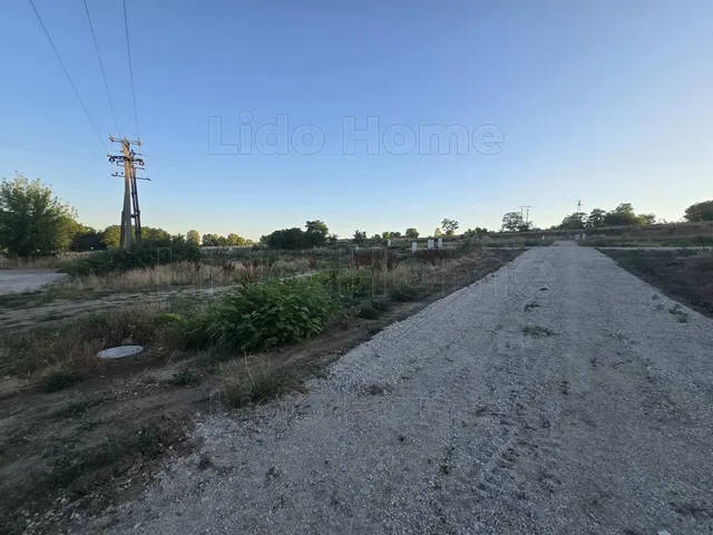 Eladó telek Fonyód 685 nm