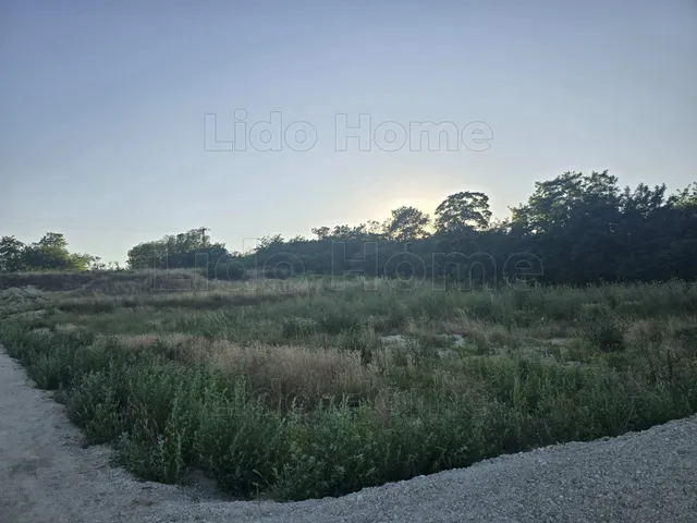 Eladó telek Fonyód 685 nm