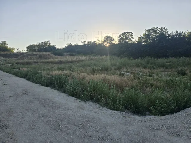 Eladó telek Fonyód 685 nm