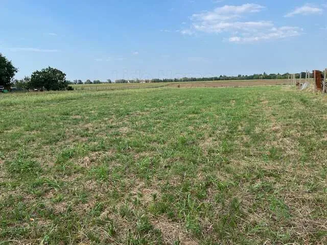 Eladó telek Balatonőszöd 1505 nm