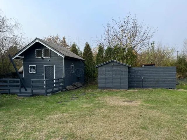 Eladó telek Balatonfenyves 30 nm