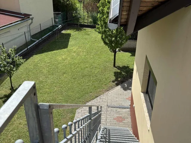 Eladó ház Balatonszemes 330 nm