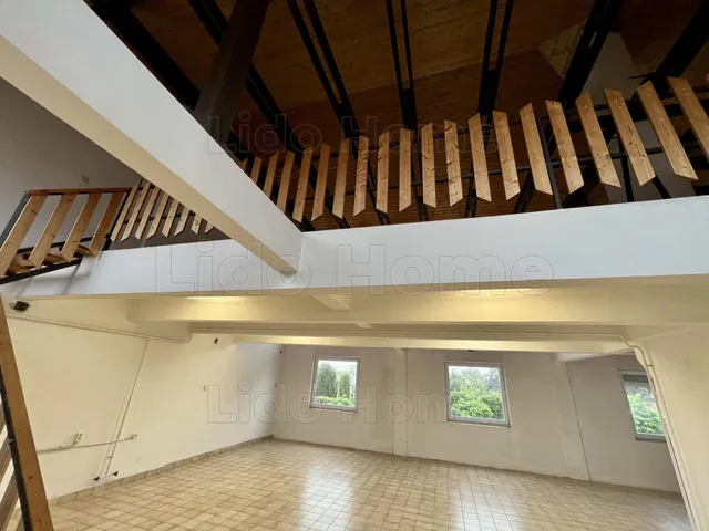 Eladó kereskedelmi és ipari ingatlan Balatonlelle 210 nm