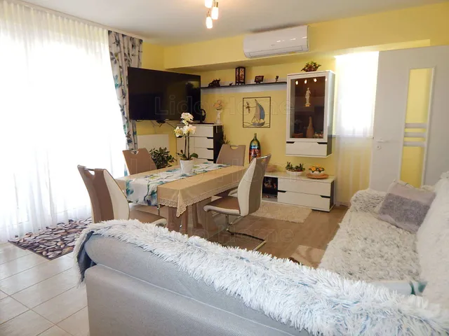 Eladó üdülő és hétvégi ház Balatonfenyves 70 nm