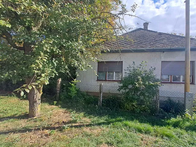 Eladó ház Alsóbogát 71 nm