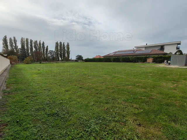 Eladó telek Fonyód 1040 nm