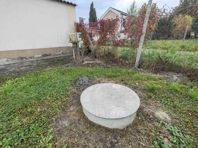 Eladó telek Fonyód 1040 nm