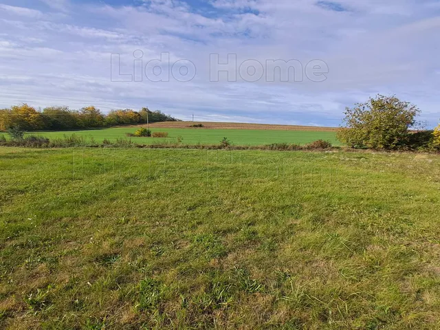 Eladó telek Szőlősgyörök 1148 nm