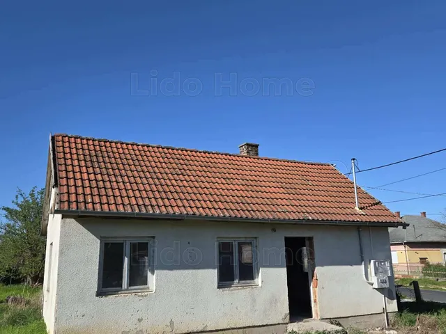 Eladó ház Segesd 50 nm