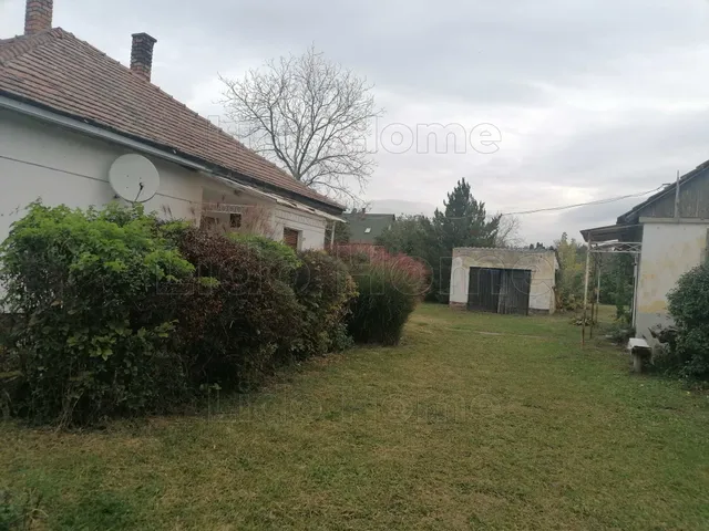 Eladó ház Balatonboglár, Szőlőskislak 90 nm