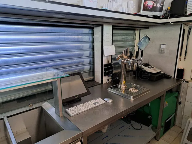 Eladó kereskedelmi és ipari ingatlan Balatonszemes 170 nm