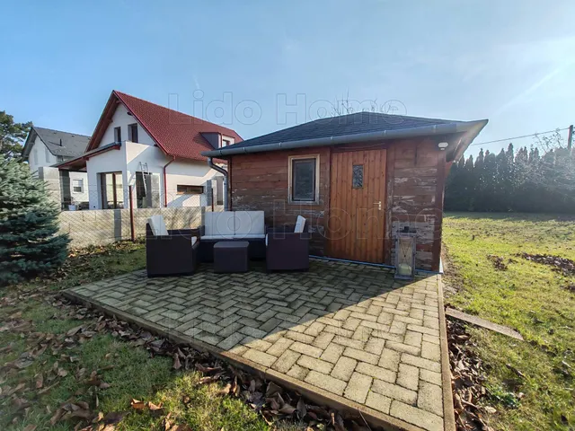 Eladó üdülő és hétvégi ház Balatonkeresztúr 24 nm