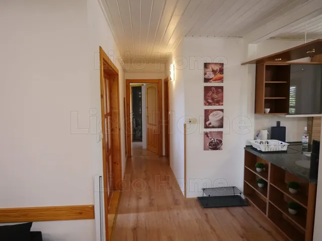 Eladó ház Balatonlelle 220 nm