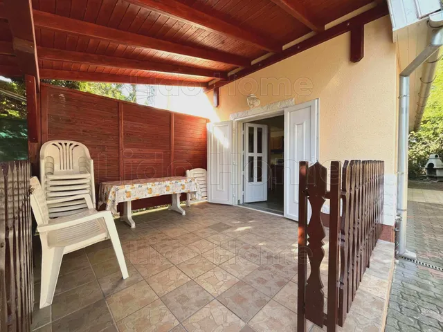 Eladó ház Balatonfenyves 130 nm