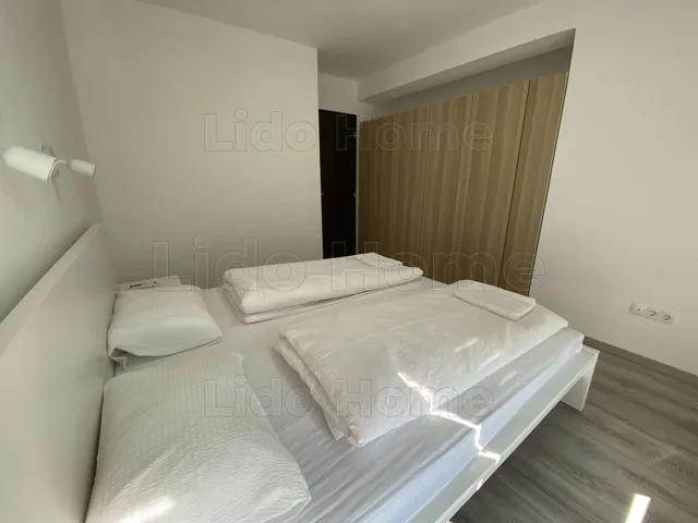 Kiadó lakás Balatonfenyves 87 nm