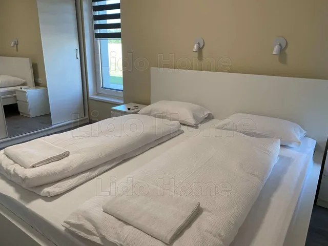 Kiadó lakás Balatonfenyves 87 nm