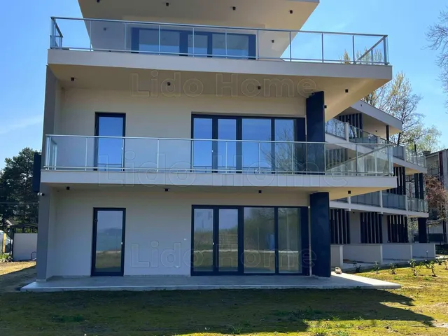 Eladó üdülő és hétvégi ház Balatonfenyves 97 nm