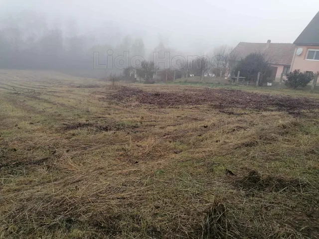 Eladó telek Andocs 1950 nm