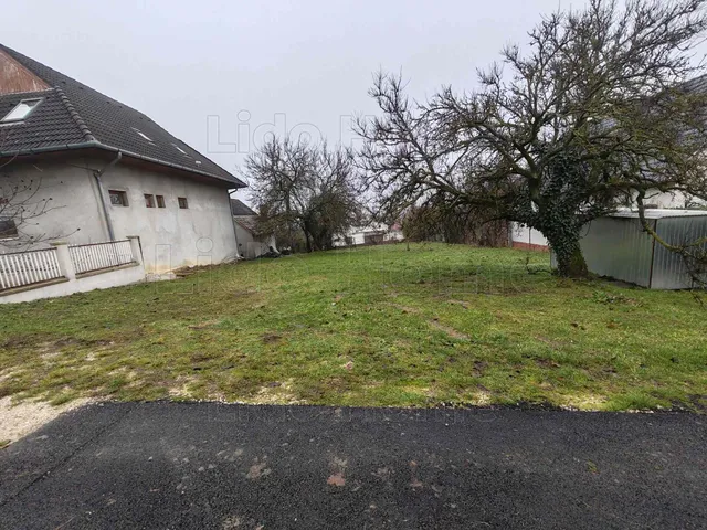 Eladó telek Fonyód 614 nm