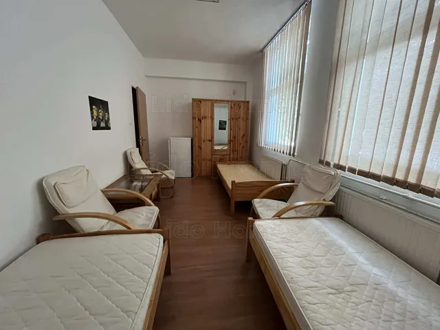 Eladó kereskedelmi és ipari ingatlan Balatonboglár 305 nm