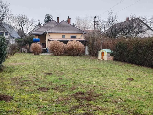 Eladó ház Balatonlelle 135 nm