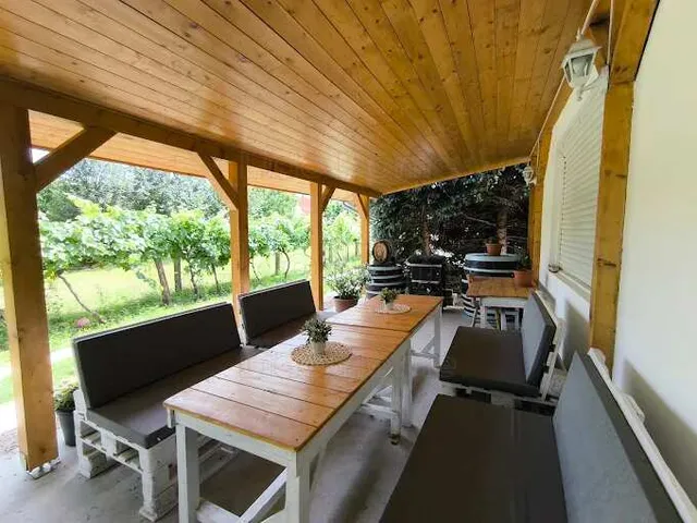 Eladó mezőgazdasági ingatlan Balatonlelle 127 nm