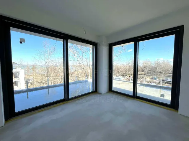 Eladó lakás Balatonszemes 50 nm