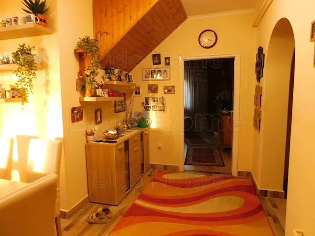 Eladó ház Balatonlelle 178 nm