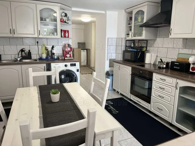 Eladó ház Balatonboglár 193 nm