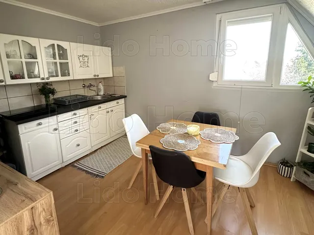 Eladó ház Balatonlelle 150 nm