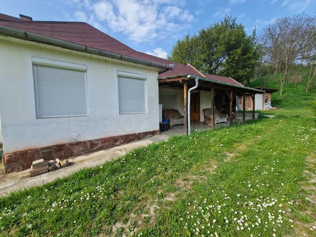 Eladó ház Andocs 106 nm