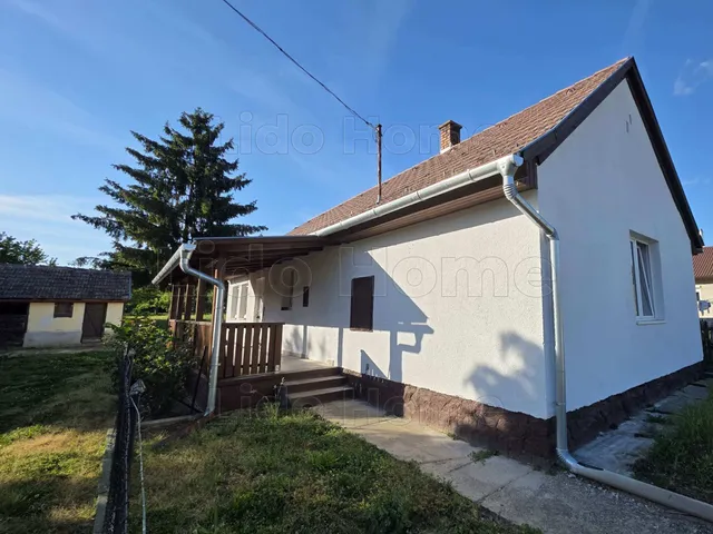 Eladó ház Visz 60 nm