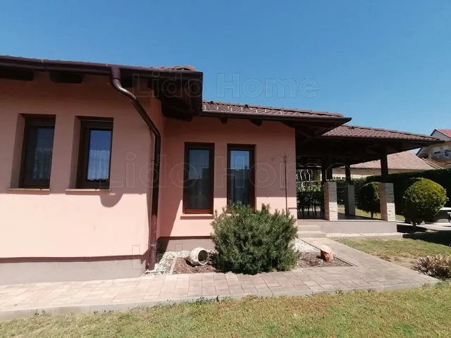 Eladó ház Balatonboglár 85 nm
