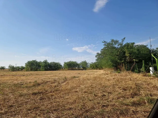 Eladó telek Marcali 15307 nm