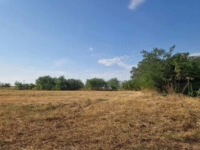 Eladó telek Marcali 15307 nm