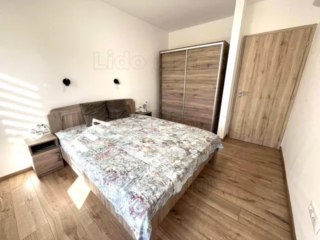 Kiadó lakás Balatonfenyves 72 nm