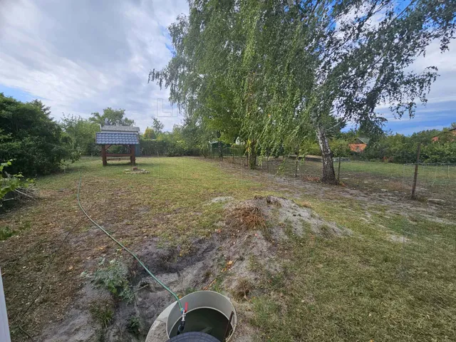 Eladó telek Balatonfenyves 332 nm
