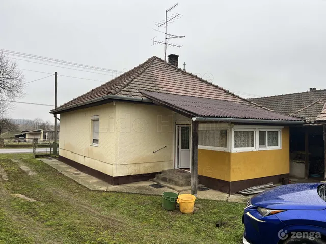 Eladó ház Hács 80 nm