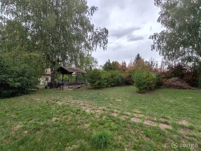 Eladó telek Balatonberény 500 nm