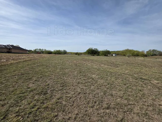 Eladó telek Látrány 2156 nm