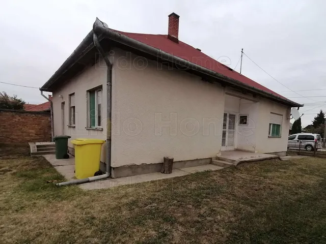 Eladó ház Lengyeltóti 110 nm