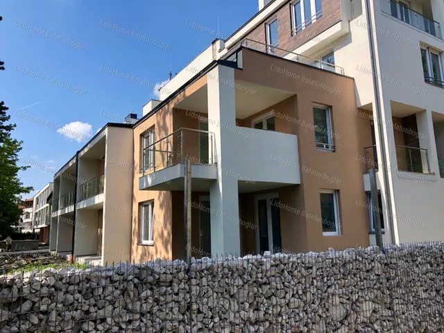 Kiadó lakás Balatonlelle 51 nm